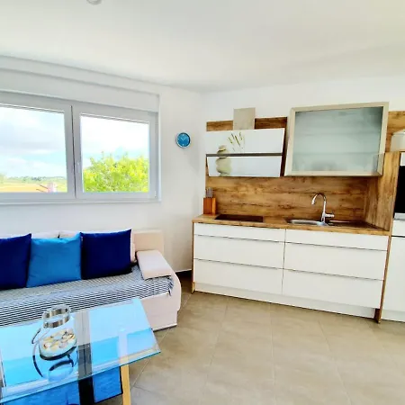 Abc C Apartment